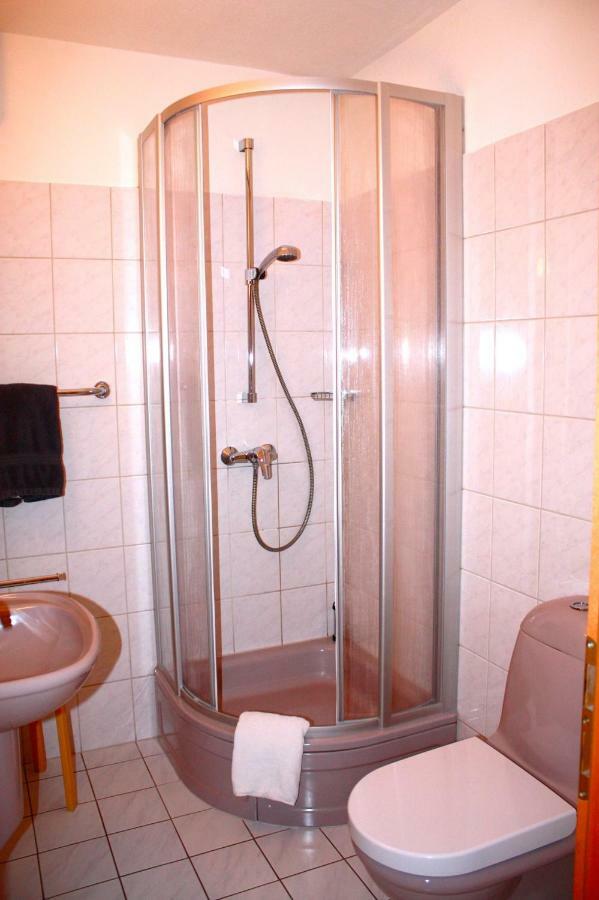 Ferienwohnung Stoerblick Schwerin Raben Steinfeld ภายนอก รูปภาพ